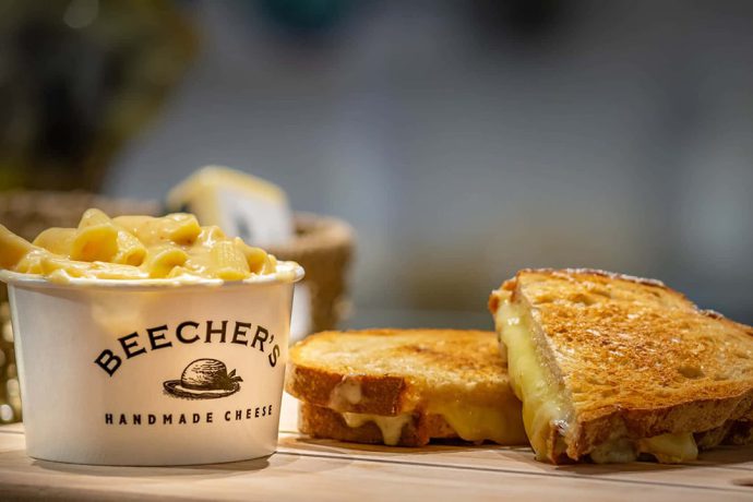 Phô mai Beecher ăn hợp nhất với bánh sandwich hoặc nui hấp