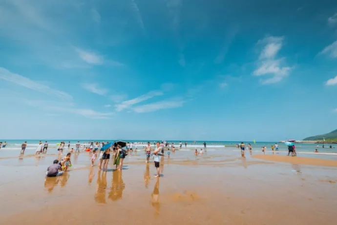 Bãi biển Fulong là trải nghiệm vui chơi không thể bỏ qua khi du lịch Đài Loan Tết 2023